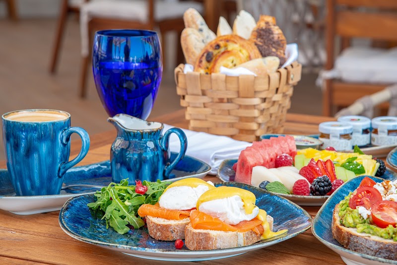 West Bay Lounge Abu Dhabi Corniche photo 2