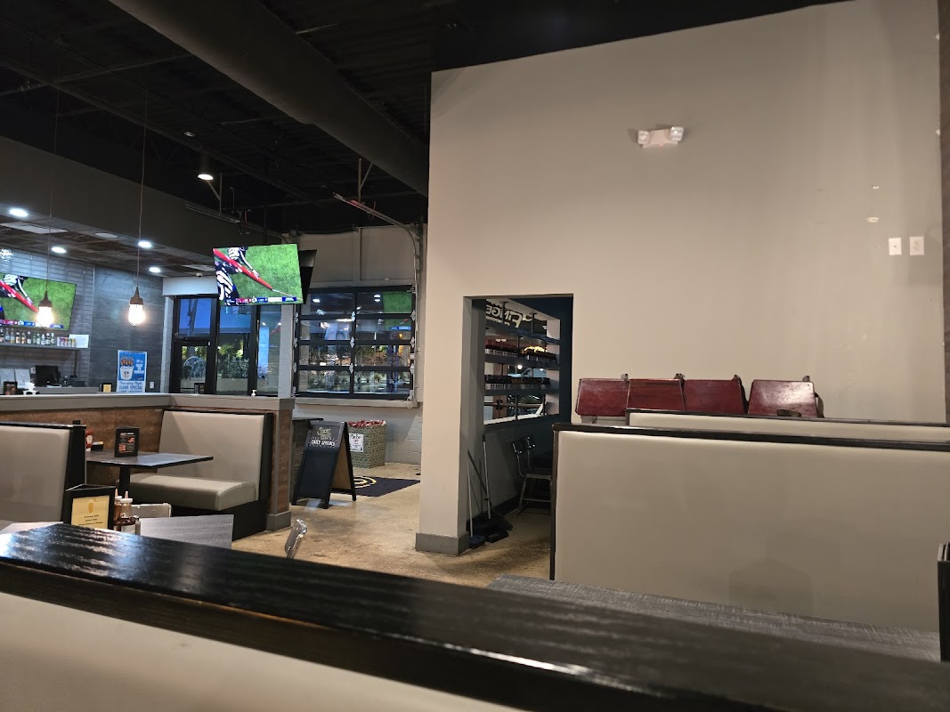 Sticky Fingers Rib House