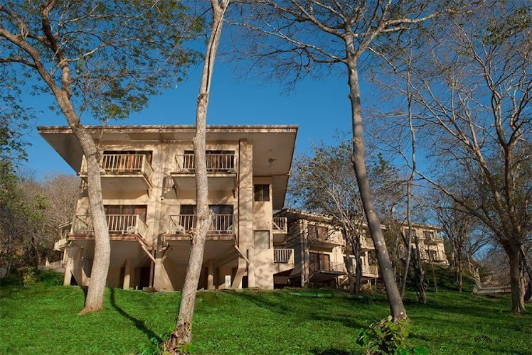 Vista Bahía Beach Resort