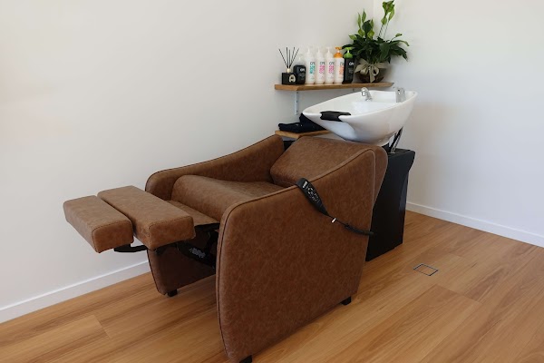 Little Hair Lounge photo 2