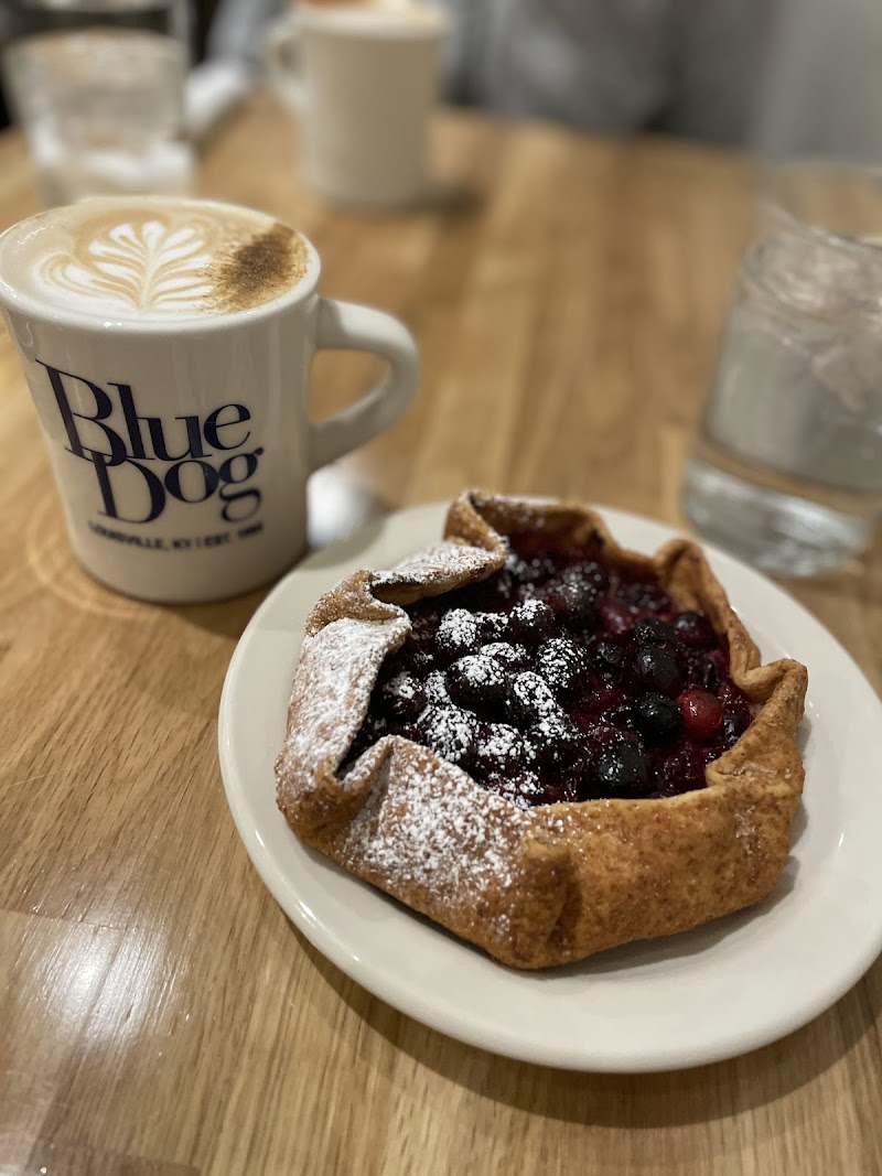 Blue Dog Bakery & Cafe photo 3