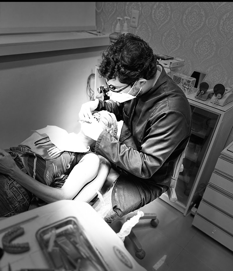 Dr. Luciano Dantas - DENTISTA SALVADOR - foto 5