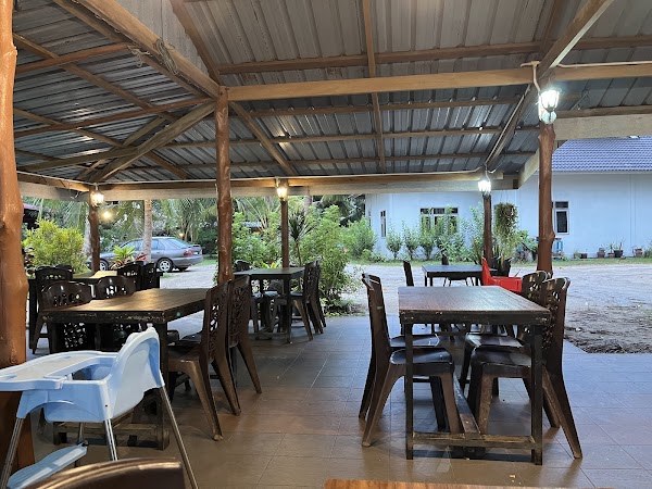 Warung Jalak Lenteng Langkawi - Photo 1