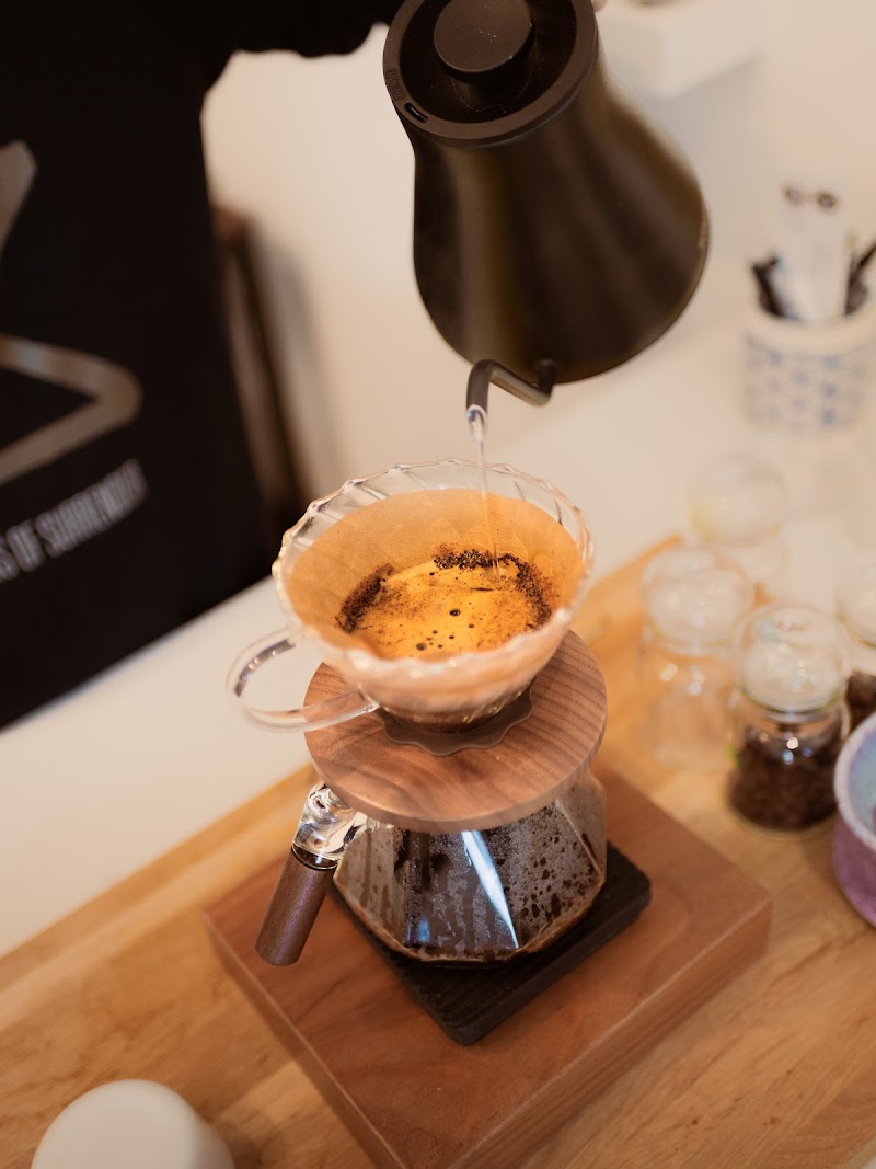 Birdhouse Coffee Room photo 2