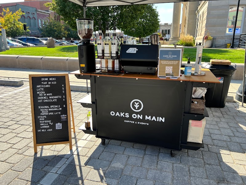 Oaks on Main photo 3