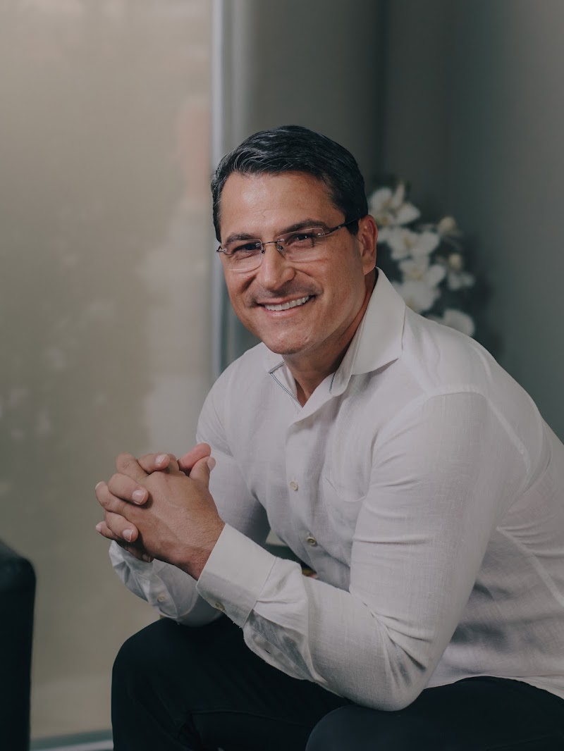 Dr. Rodrigo Acioly - Cirurgia e Traumatologia Bucomaxilofacial | Ortodontia - foto 1