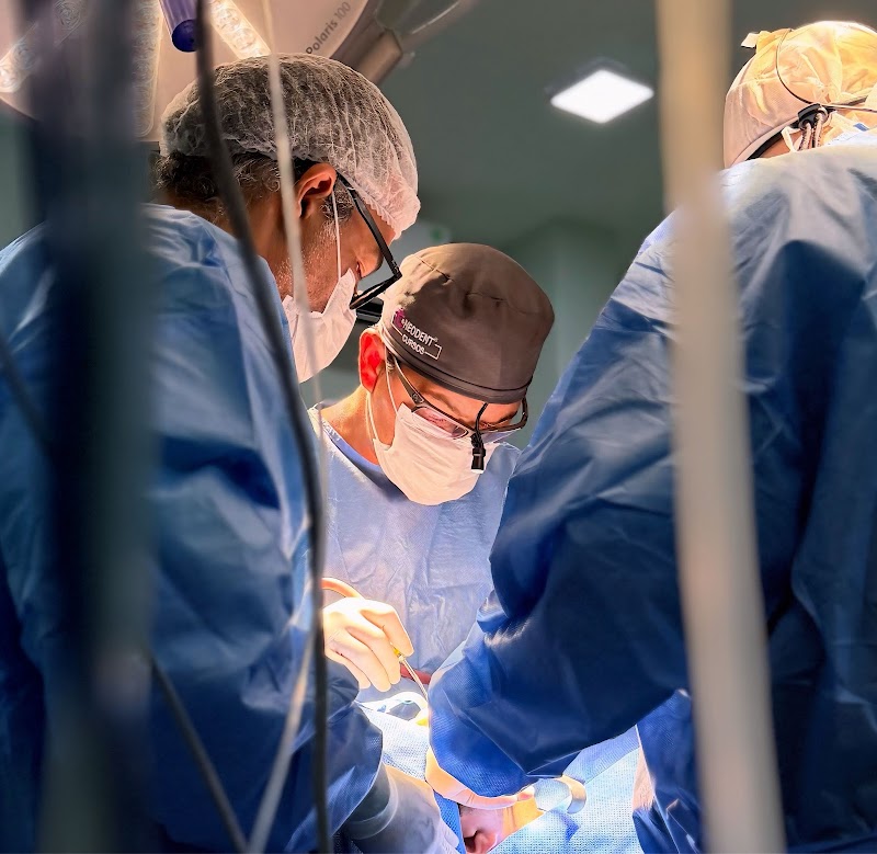 Dr. Rodrigo Acioly - Cirurgia e Traumatologia Bucomaxilofacial | Ortodontia - foto 4