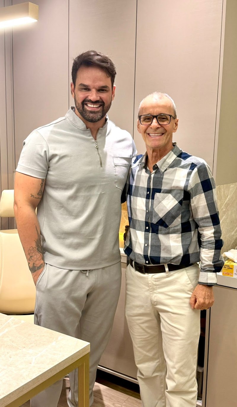 Dr Ewerton Bem | Implantes Dentários em João Pessoa - foto 5