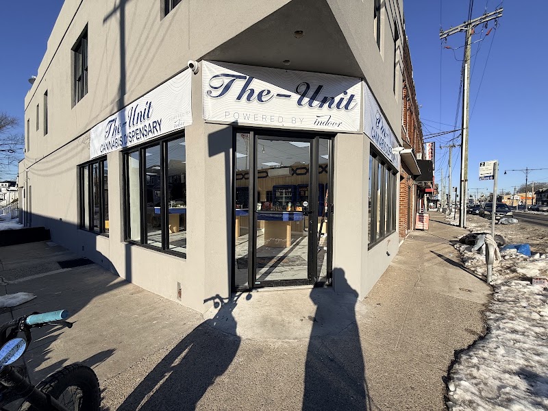 Video tour of The Unit Powered by Indoor retail environment