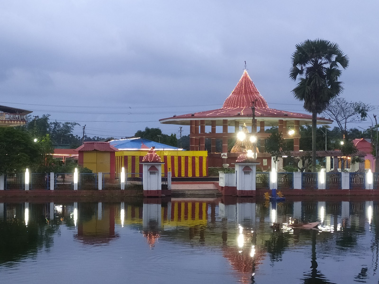 Fourteen Gods' and Goddesses' Temple Google photo 1