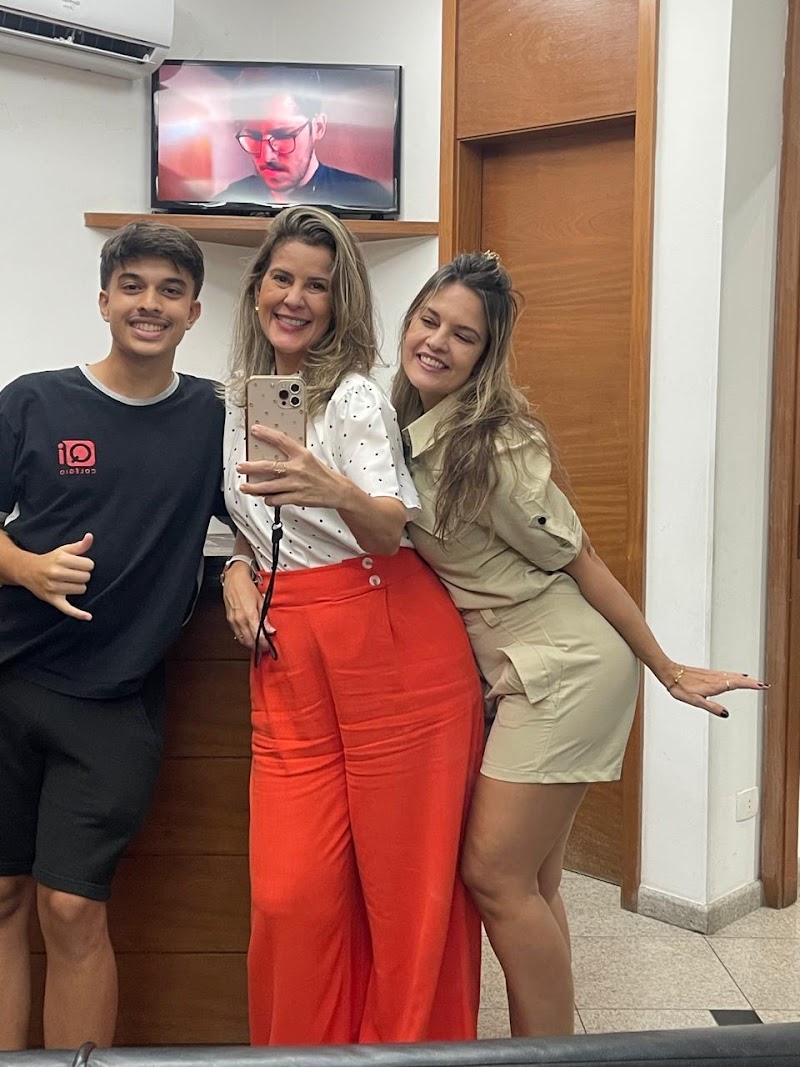 Dra. Renata Nunes - Especialista em Harmonização Facial & Reabilitação Oral - foto 3