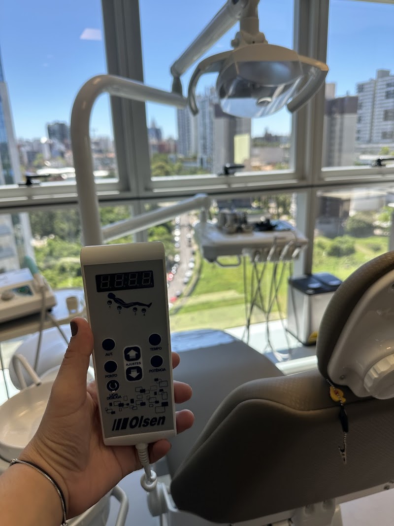 Dra Eduarda Chamorro - Implantes dentários e harmonização - foto 5