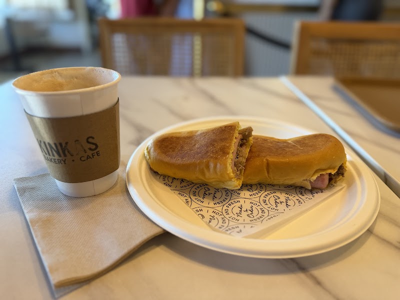 Kinkas Bakery Cafe Lutz photo 3