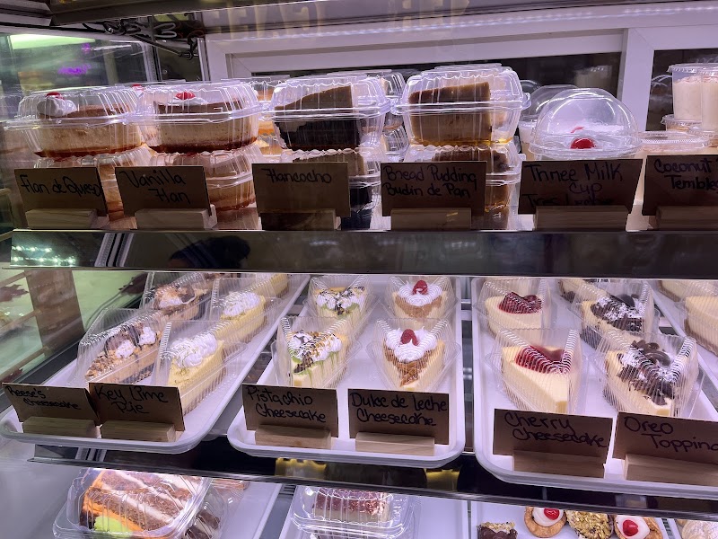 Kinkas Bakery Cafe Lutz photo 3