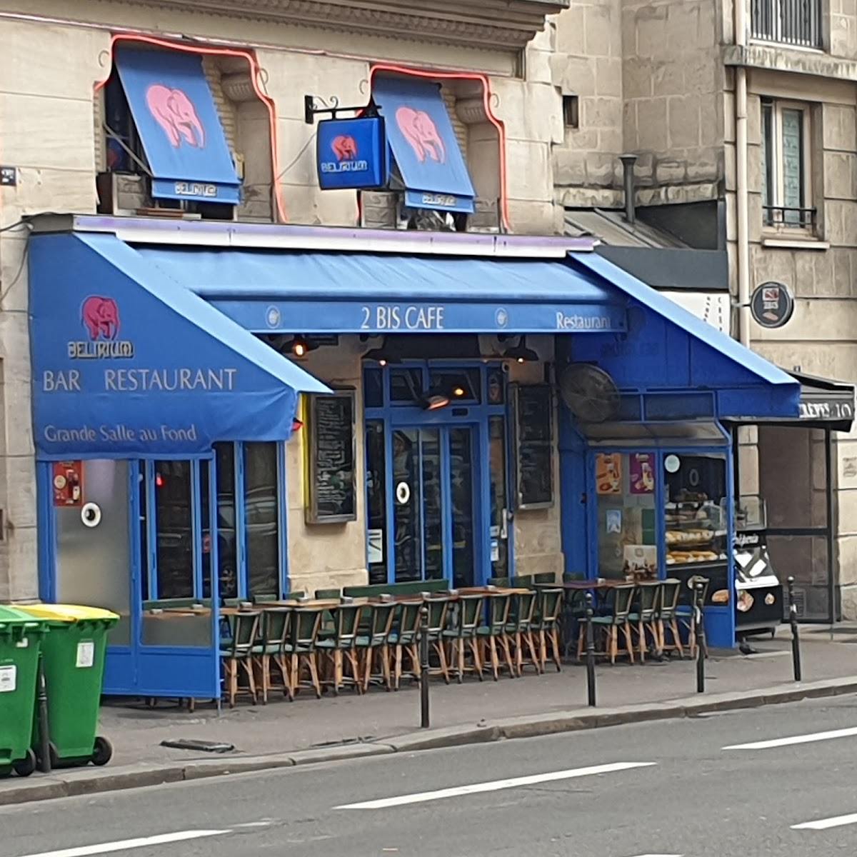 2bis café, vue extérieure