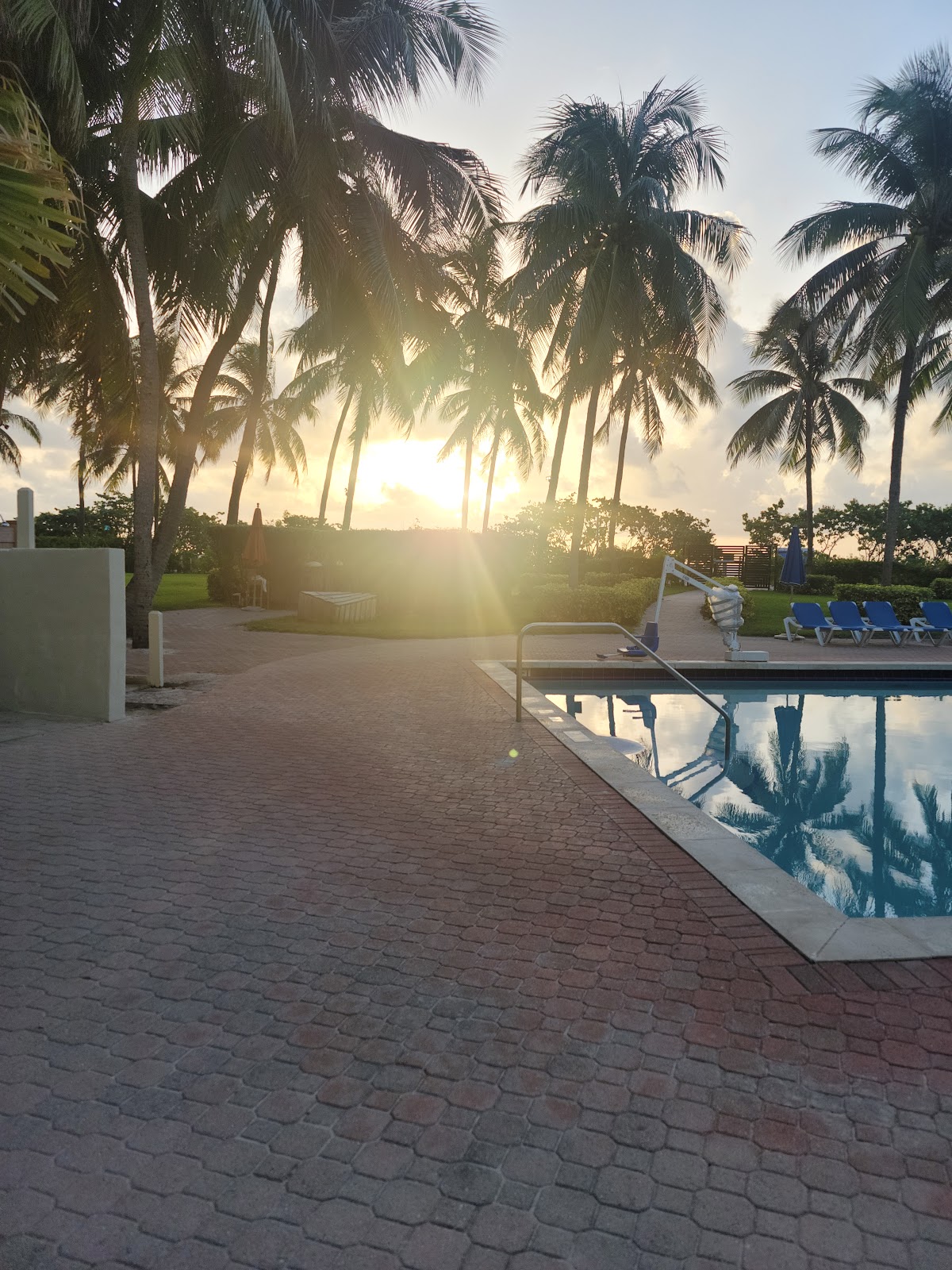 Miami Beach Weddings-Holiday Inn Miami Beach-Oceanfront: Google Places image 4