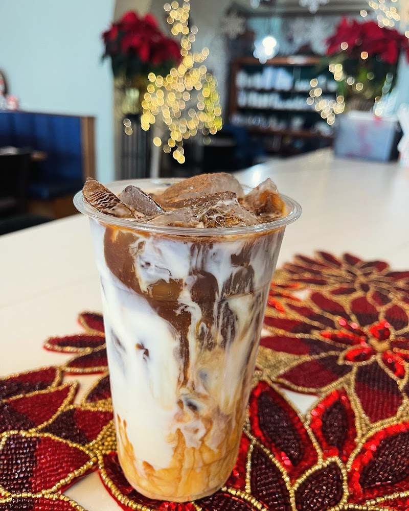 Daphne Mae Cafe photo 4