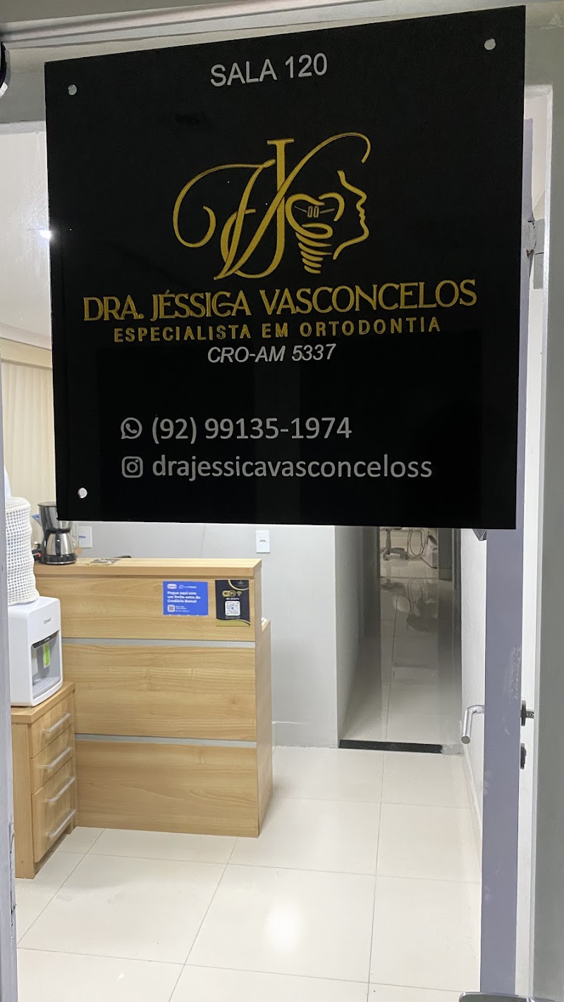 Dra. Jéssica Vasconcelos | Dentista, Ortodontia Manaus