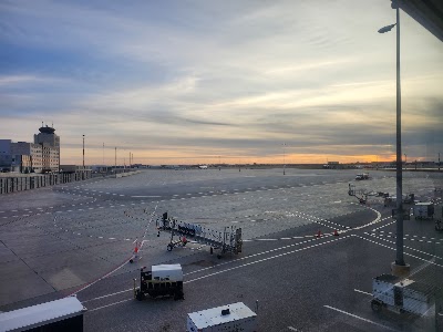 Air Canada Maple Leaf Lounge — Google photo 6