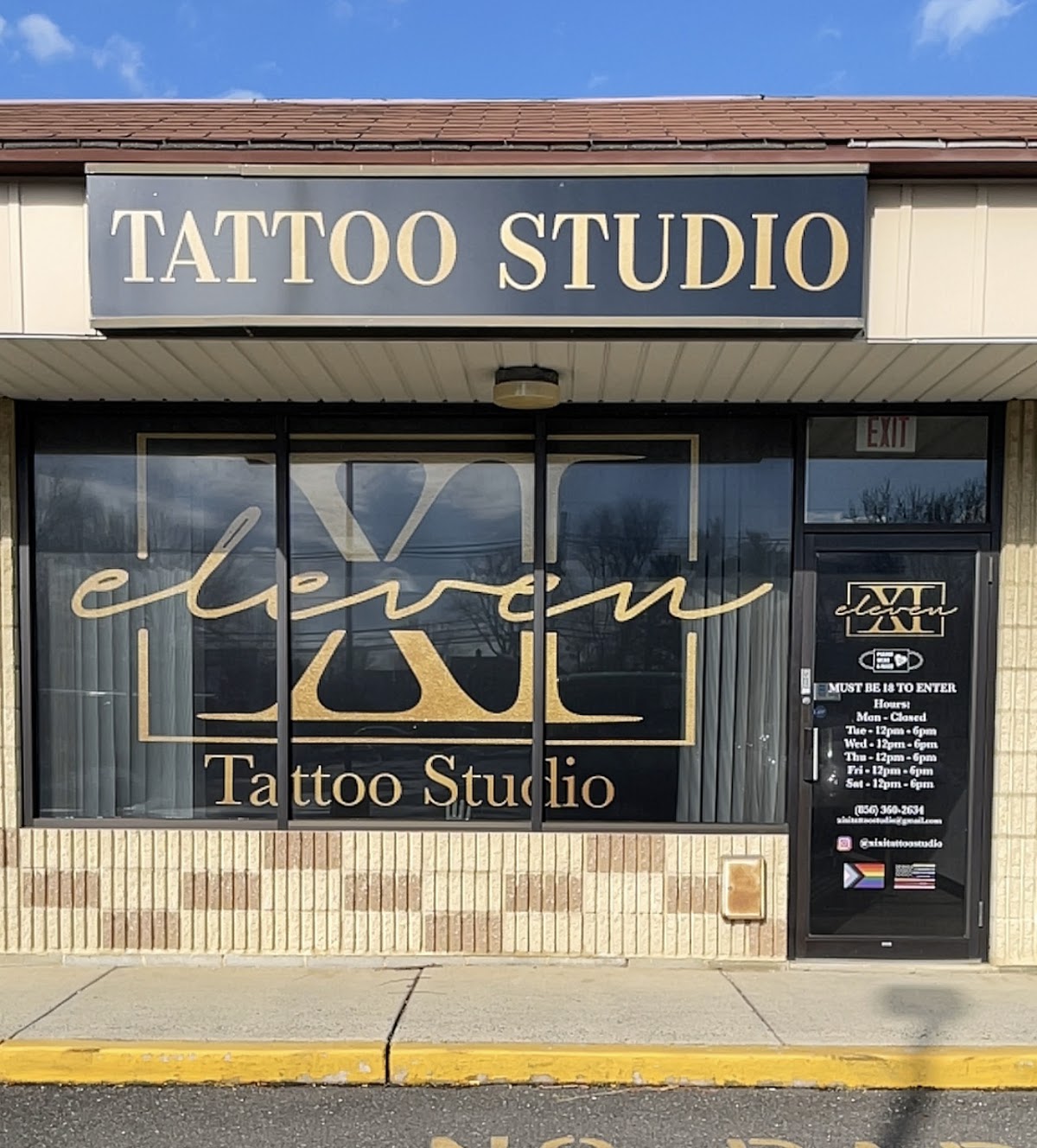 XI XI Tattoo Studio tattoo work — photo 2