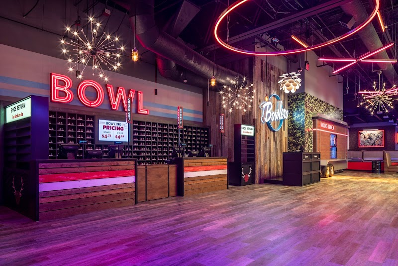 Lucky Strike Dania Beach photo 7