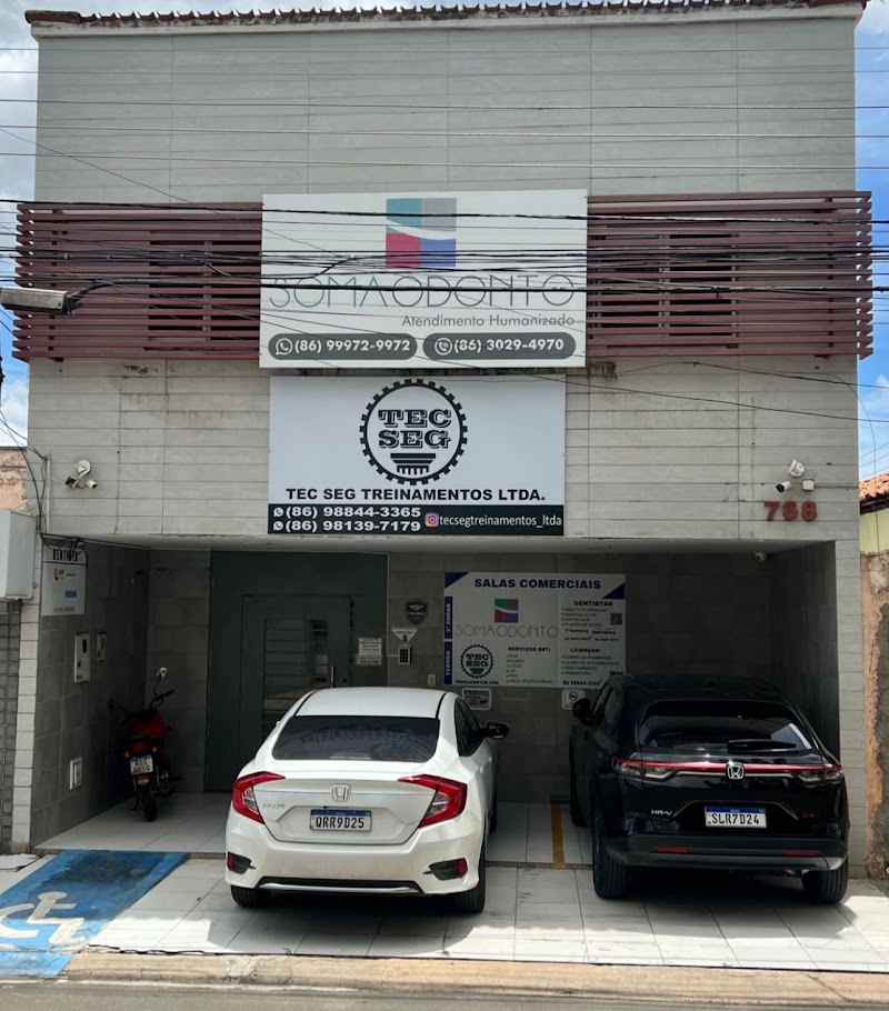 SOMA ODONTO: DRA FABIANA BANDEIRA - foto 4