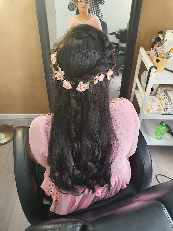 Hair 'N' Care Studio photo 1