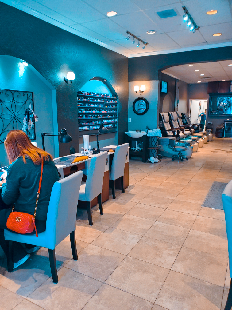 Signature Nails & Spa
