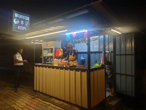 Burger & Kopi - Photo 1