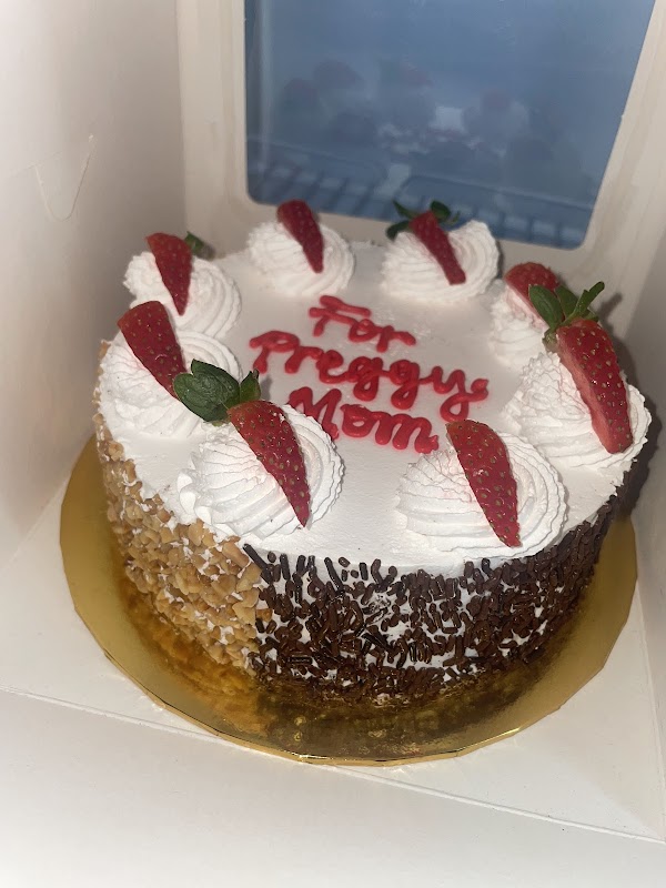 DahLya Bakery and Dessert - Photo 1