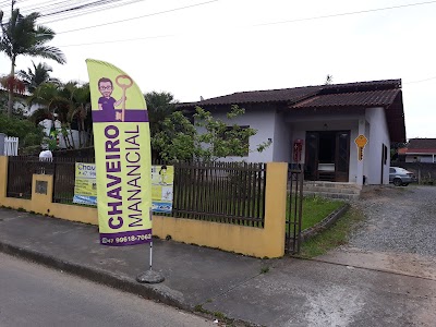 Foto de RELOJOARIA E CHAVEIRO MANANCIAL