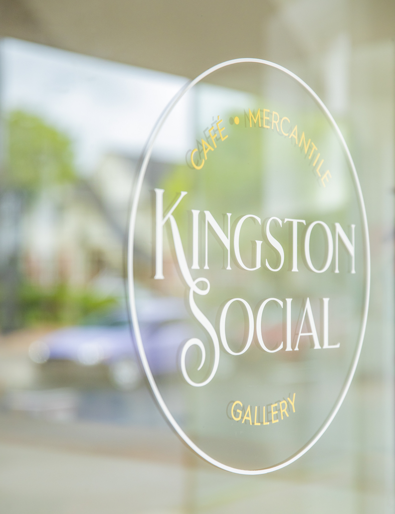 Kingston Social photo 3