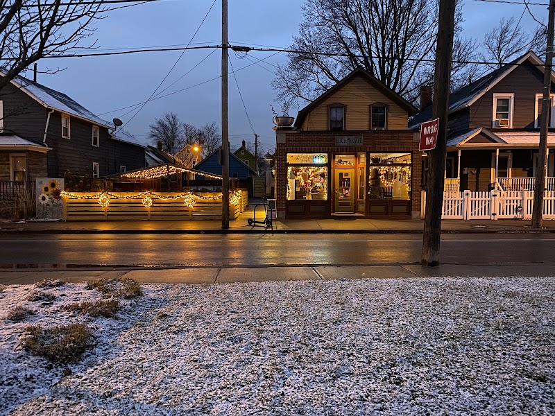 Lucky's Café photo 3