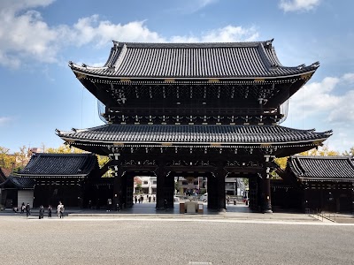 Higashi Hongan-ji Temple