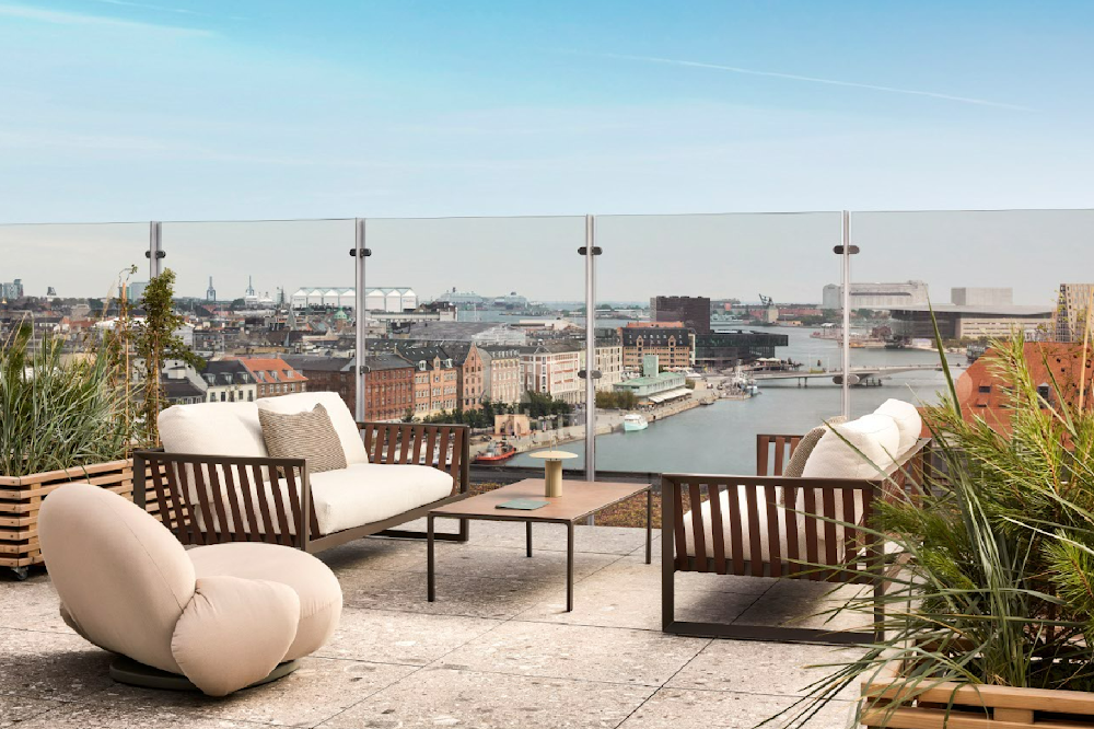 ROOF - Bar & Lounge fotoğraf 1
