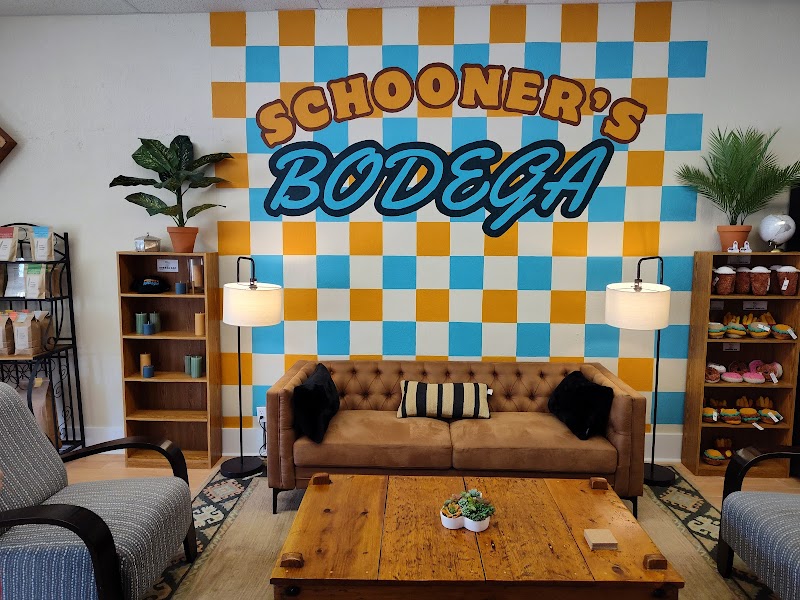 Schooner's Bodega photo 3