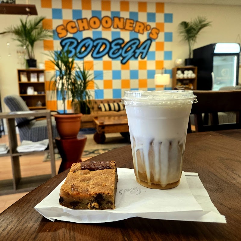 Schooner's Bodega photo 2