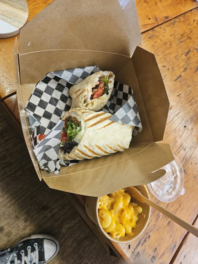 Schooner's Bodega photo 2