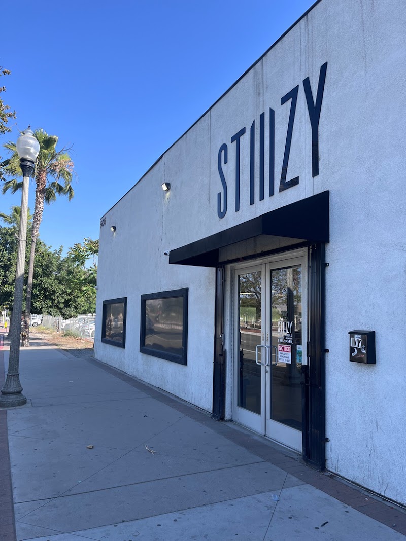 Video tour of STIIIZY Jurupa Valley retail environment