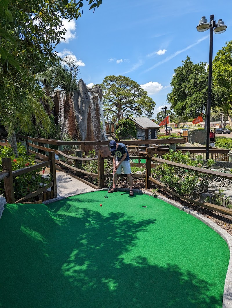 Smugglers Cove Adventure Golf photo 7