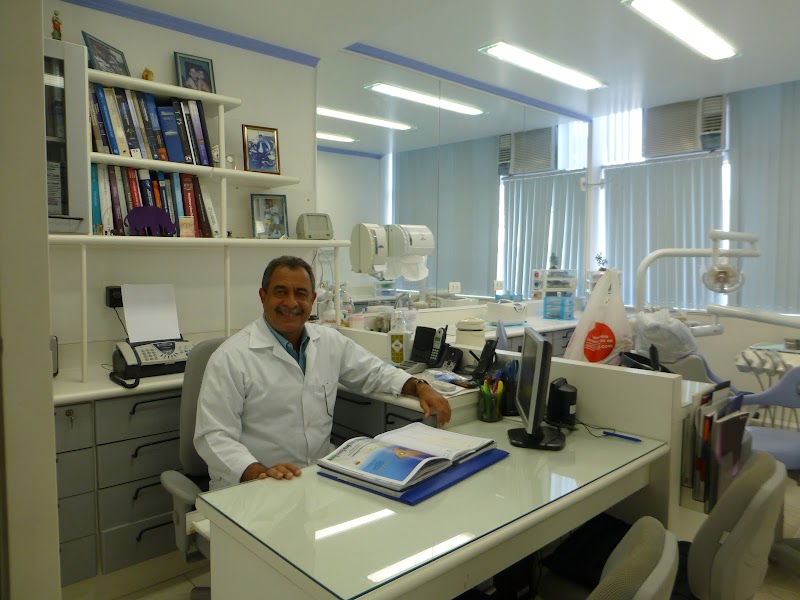 DENTISTAS SEMDORDEDENTE Dr. Roberto Aranha & Dra. Valeria Aranha - foto 2