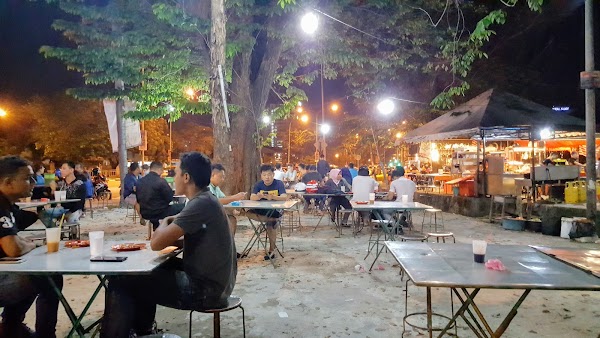 Char Kuey Teow Parit Longkang - Photo 1