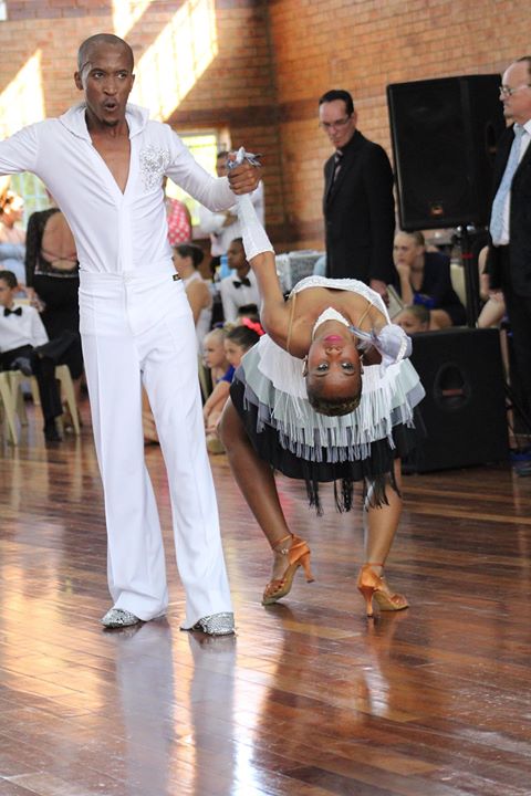 SAMBA HEAT DANCE