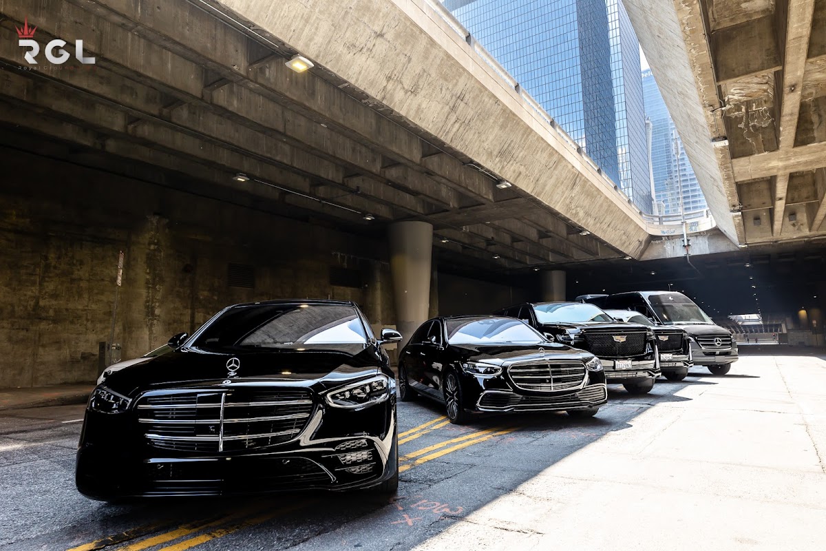 Royal Ground Limo - LAX Los Angeles Black Car Limo Service | Airport Private Chauffeur Service: Google Places image 2