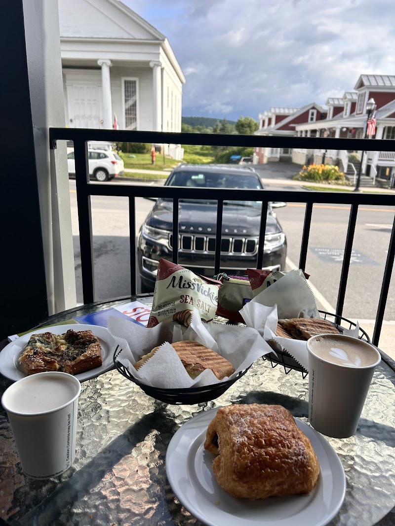 Black Cap Coffee & Bakery - espresso, lattes, sandwiches, pastries photo 2