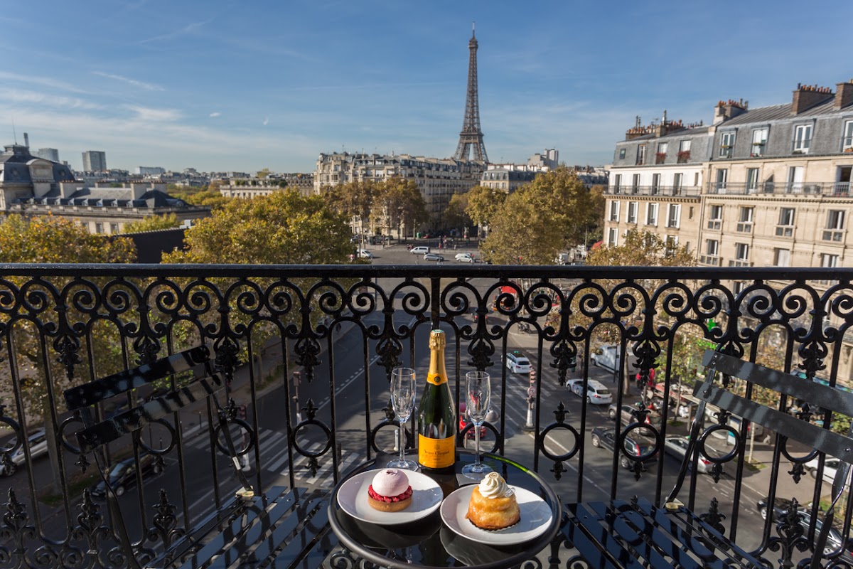 Hôtel La Comtesse Tour Eiffel, vue extérieure