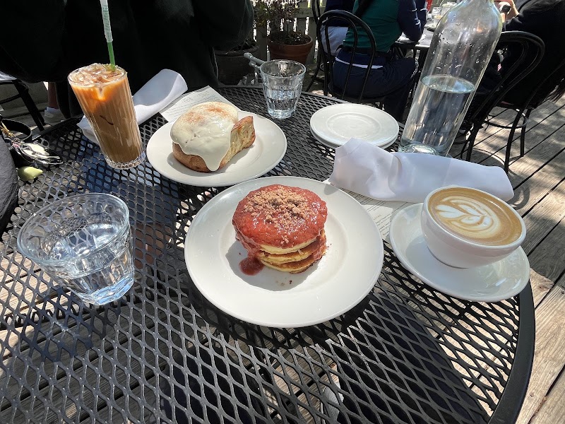 Fellows Cafe photo 3