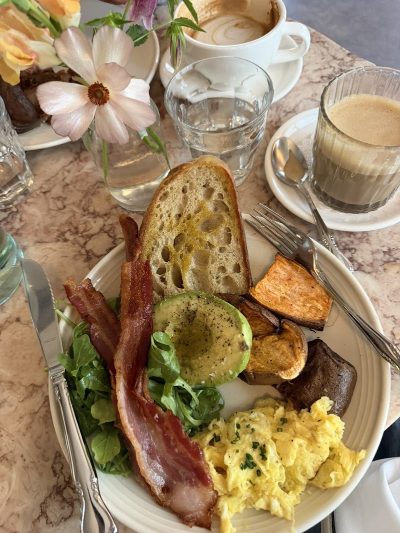 Fellows Cafe photo 3