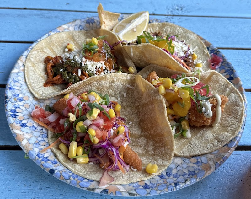 Hecho en Mexico Newtown photo 5