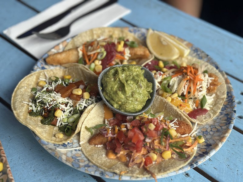 Hecho en Mexico Newtown photo 3